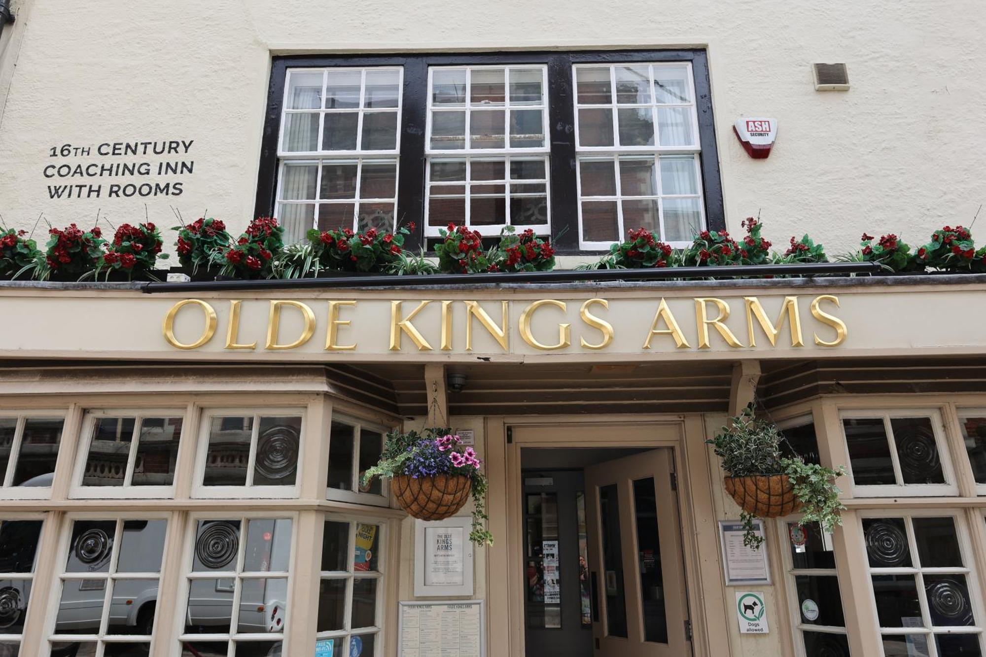 Hotel The Olde Kings Arms Hemel Hempstead Exterior foto