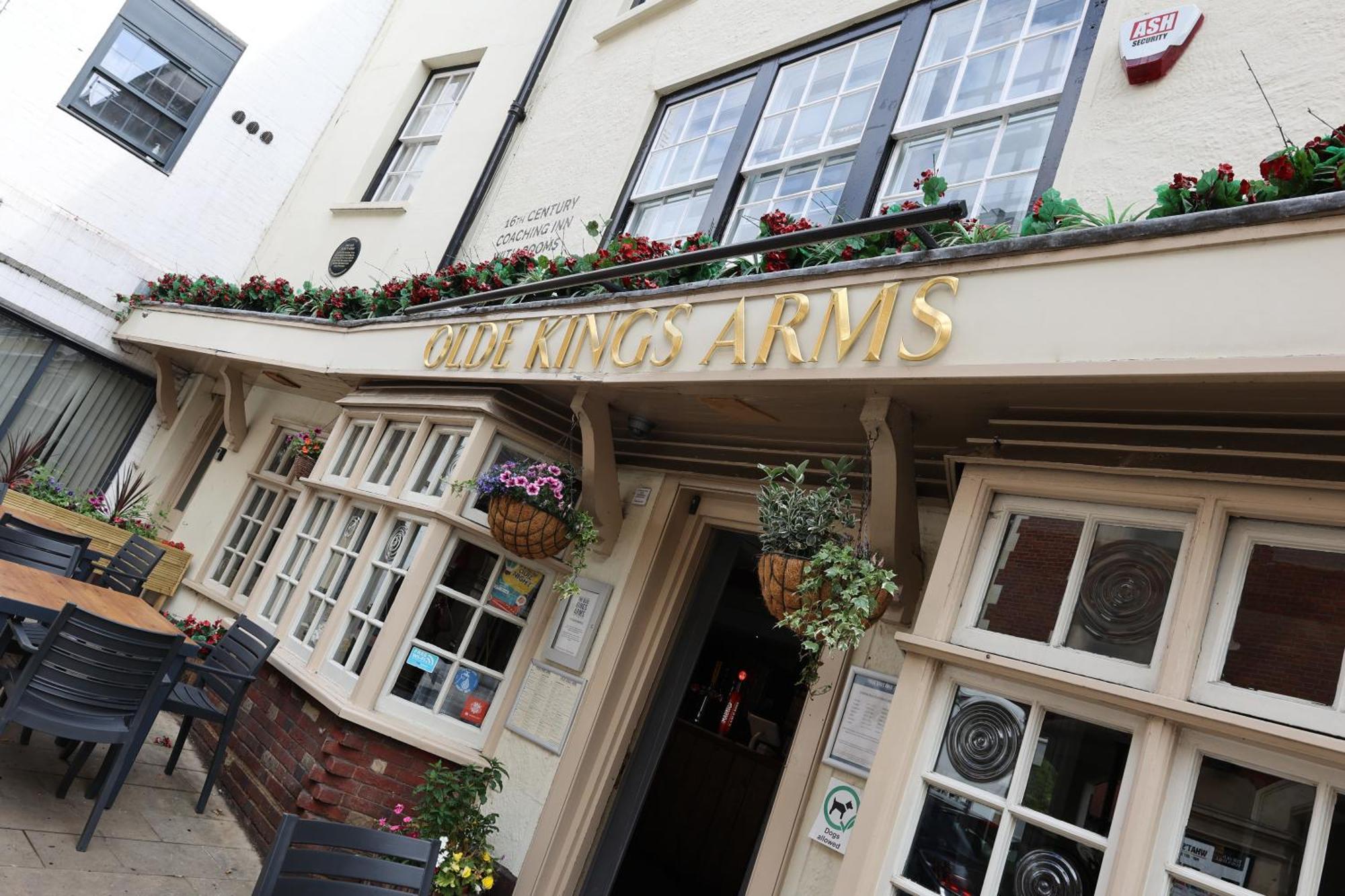 Hotel The Olde Kings Arms Hemel Hempstead Exterior foto